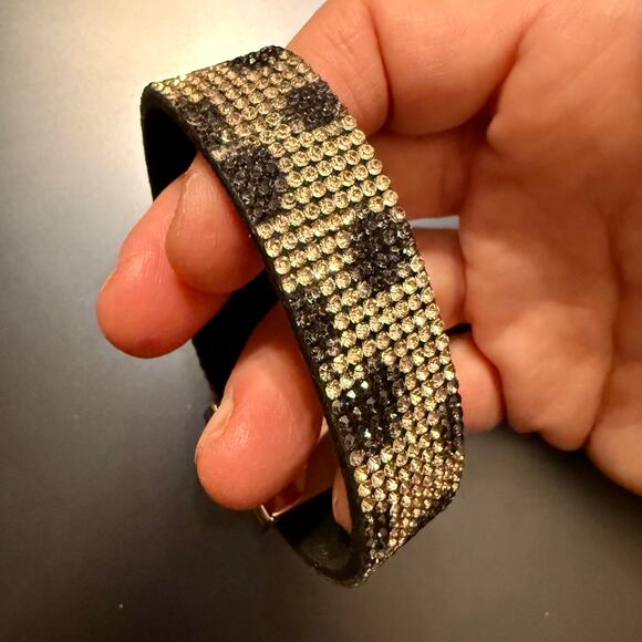 Black and White Crystal Wrap Bracelet - Picture 1 of 8